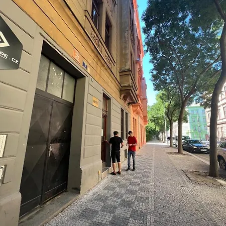 Jasmin Ostello Praga